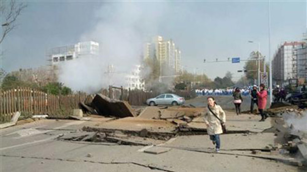 Κίνα: Καταπέλτης για την Sinopec το πόρισμα για την πολύνεκρη έκρηξη αγωγού 