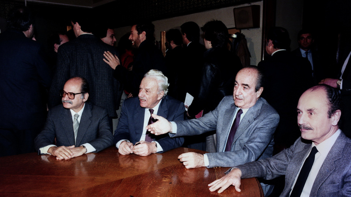 Το ΚΚΕ αποκηρύσσει τον Φλωράκη για το 1989