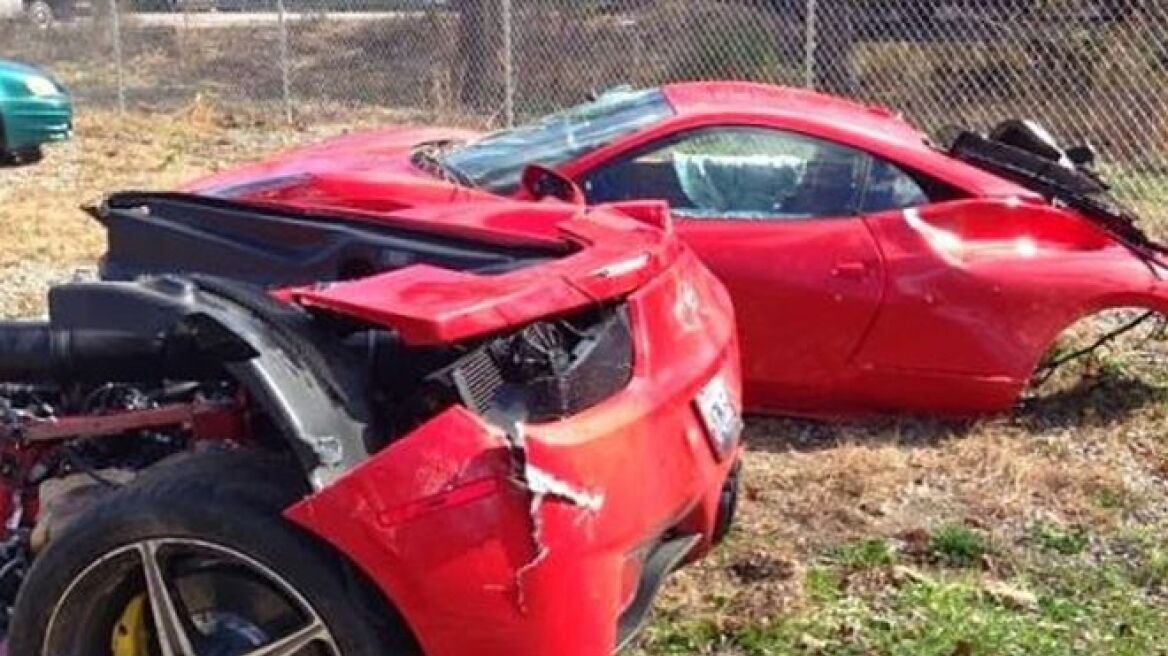 ΗΠΑ: Δείτε Ferrari κομμένη στα δύο μετά από σοβαρό ατύχημα 