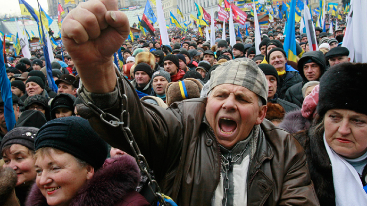 Ουκρανία: 200.000 διαδηλωτές συγκεντρώθηκαν στο Κίεβο