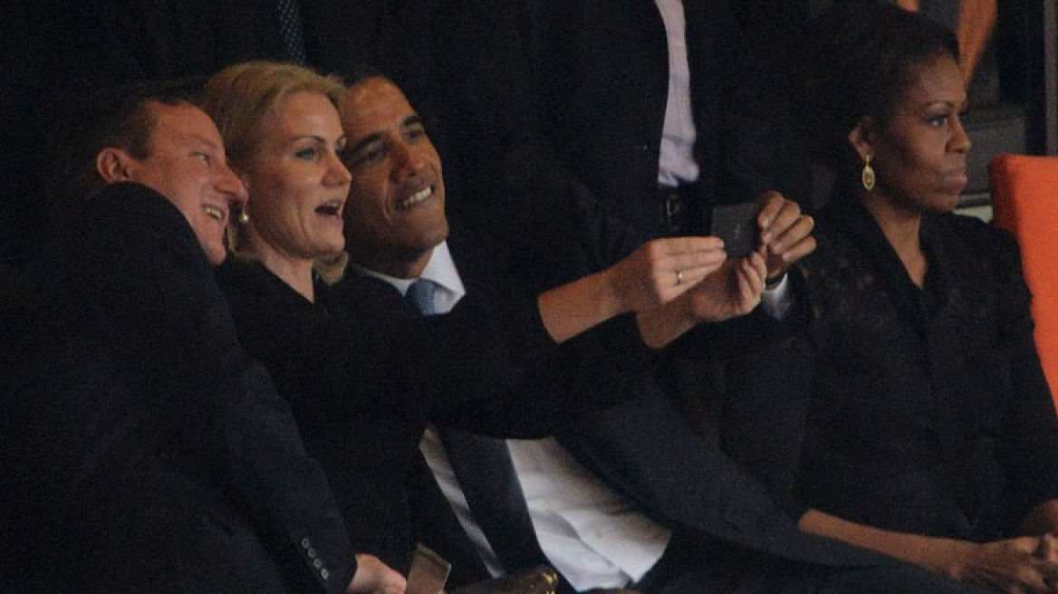 Το selfie του Ομπάμα με τον Κάμερον