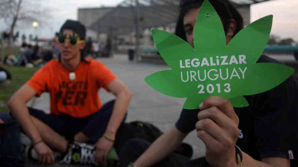 H Ουρουγουάη αποποινικοποιεί την μαριχουάνα