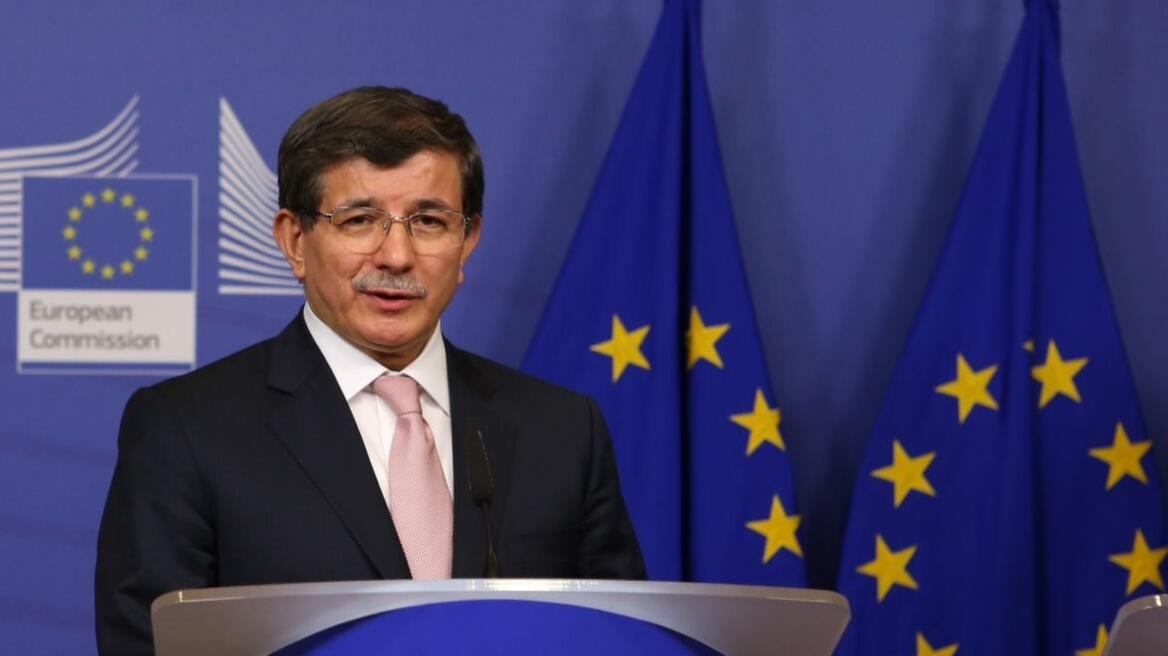 Τουρκία-ΕΕ: Υπεγράφη συμφωνία επανεισδοχής των λαθρομεταναστών