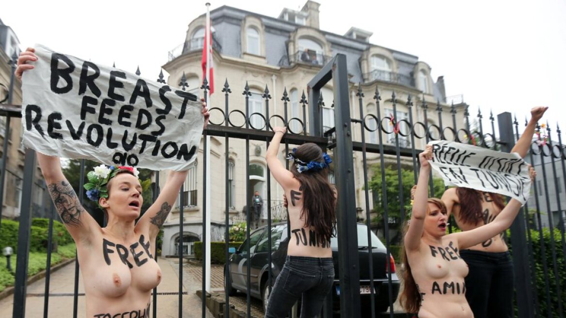 Βατικανό: Ακτιβίστρια της Femen γδύθηκε, για να διαμαρτυρηθεί κατά της άμβλωσης