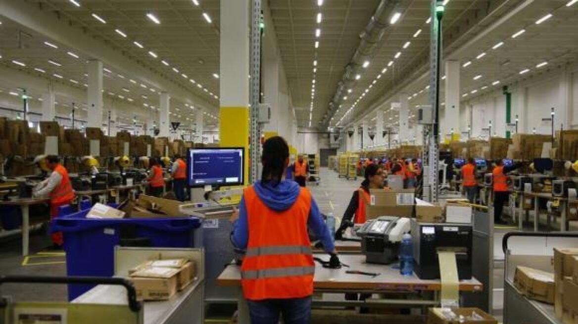 Συνεχίζουν την απεργία οι εργαζόμενοι στην Amazon.com Γερμανίας