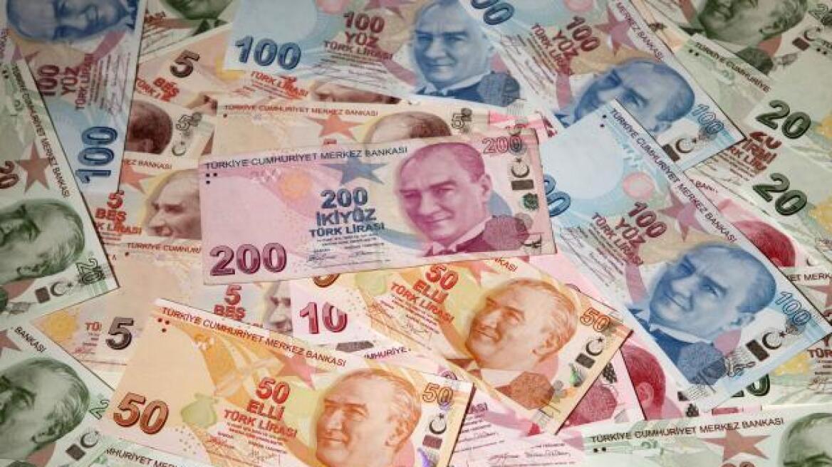Τουρκία: Ζημιές ύψους 100 δισ. δολαρίων από το σκάνδαλο διαφθοράς