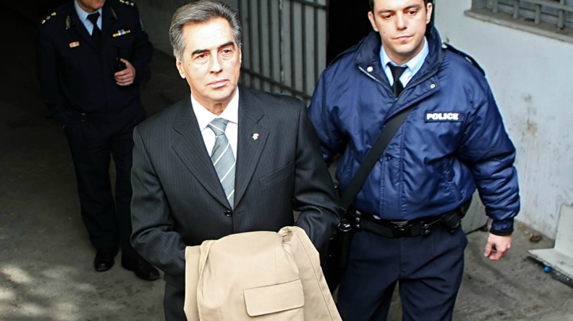 Β.Παπαγεωργόπουλος: Στη φυλακή, ένα μελομακάρονο σου λέει ότι είναι Πρωτοχρονιά