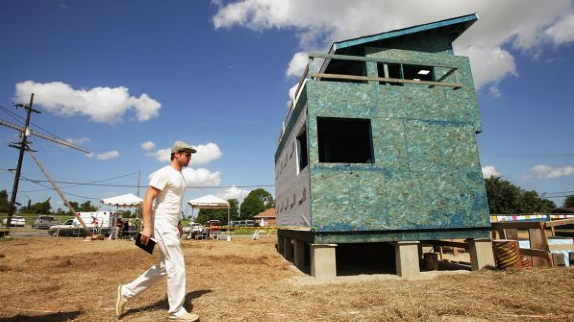 Καταρρέουν τα σπίτια που έχτισε ο Μπραντ Πιτ για τους πληγέντες του τυφώνα Κατρίνα