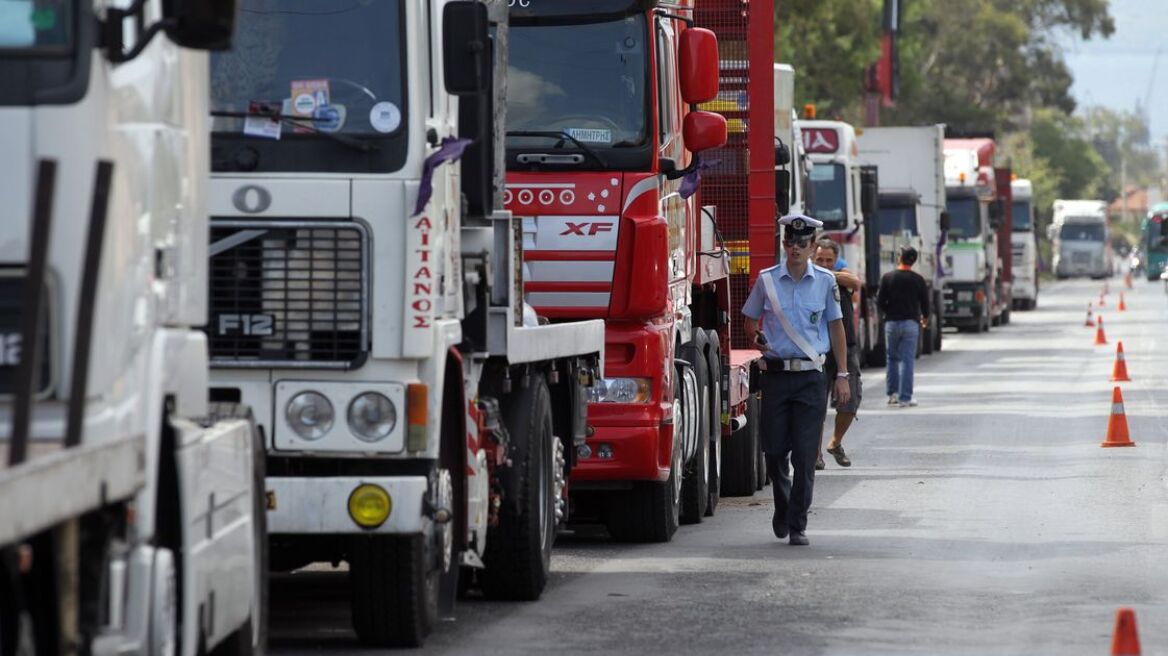 Απαγόρευση κυκλοφορίας φορτηγών στις εθνικές αύριο 