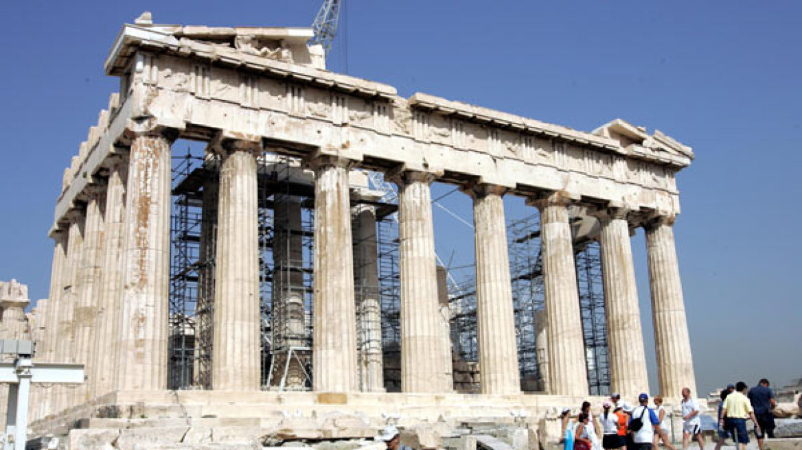 Έλληνες αρχαιολόγοι σε Time: Τα μνημεία δεν πωλούνται