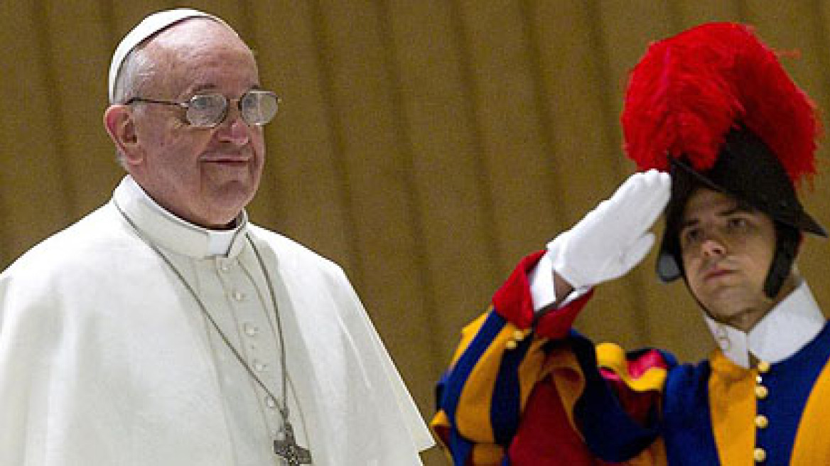 Βατικανό: Το λόμπι των γκέι απειλεί την ασφάλεια του Πάπα