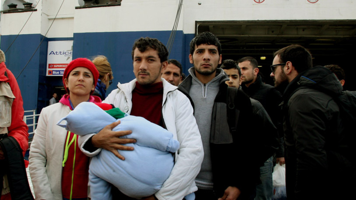 Πώς αναποδογύρισε η βάρκα με τους μετανάστες στο Φαρμακονήσι