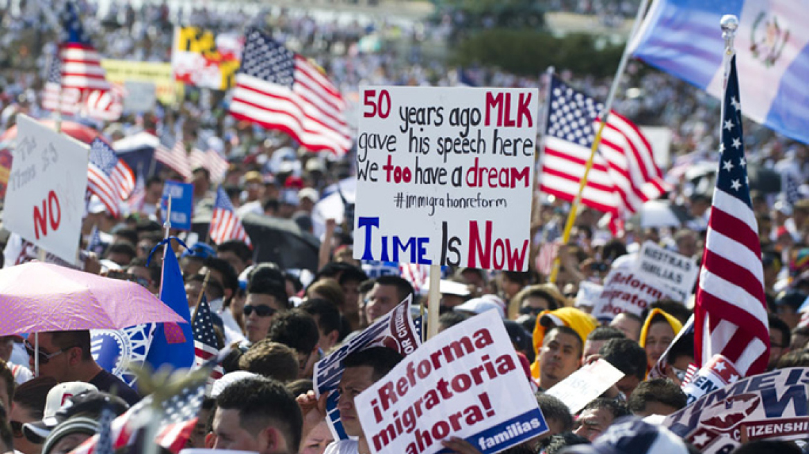 ΗΠΑ: Ελπίδα σε χιλιάδες παράνομους μετανάστες έδωσε ο Ομπάμα