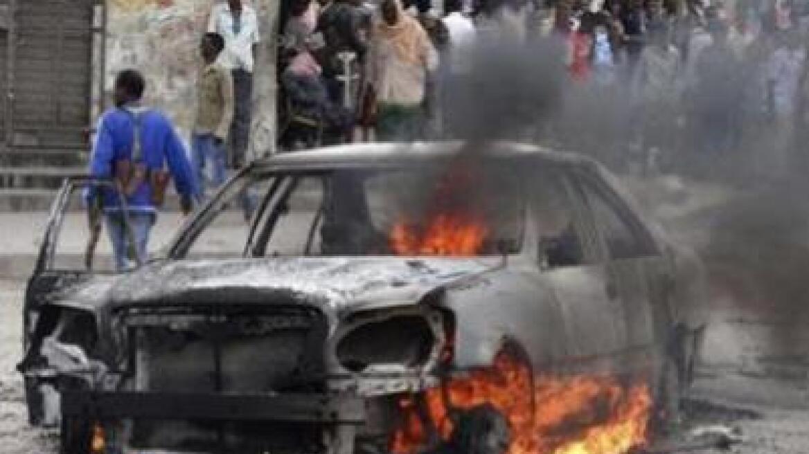 Σομαλία: Έκρηξη παγιδευμένου αυτοκινήτου στο αεροδρόμιο του Μογκαντίσου