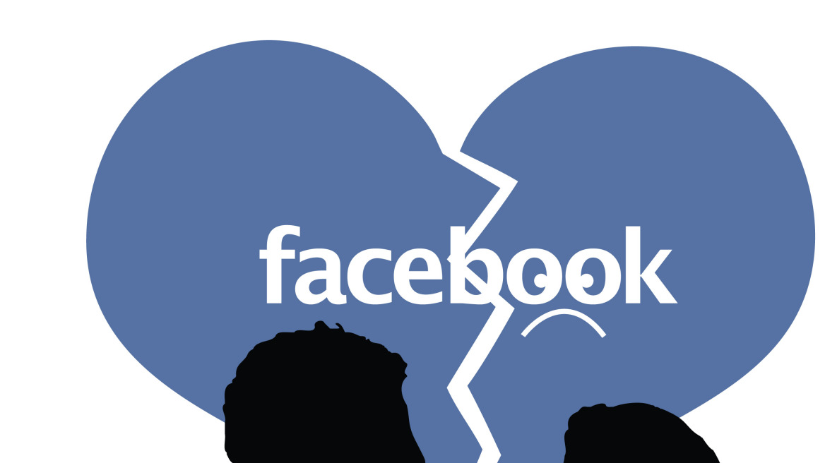Το Facebook κλείνει… σπίτια: Τι να κάνεις για να μην καταστρέψει τη σχέση σου