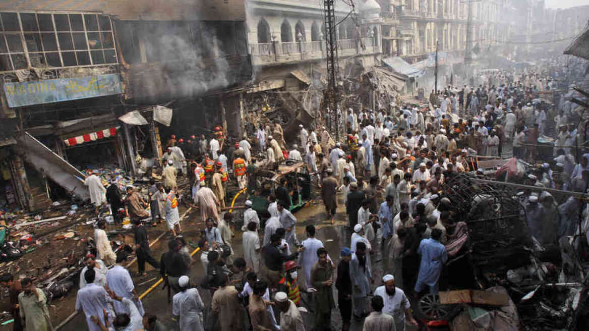 Τουλάχιστον 15 νεκροί σε πακιστανική αεροπορική επιδρομή κατά των Ταλιμπάν
