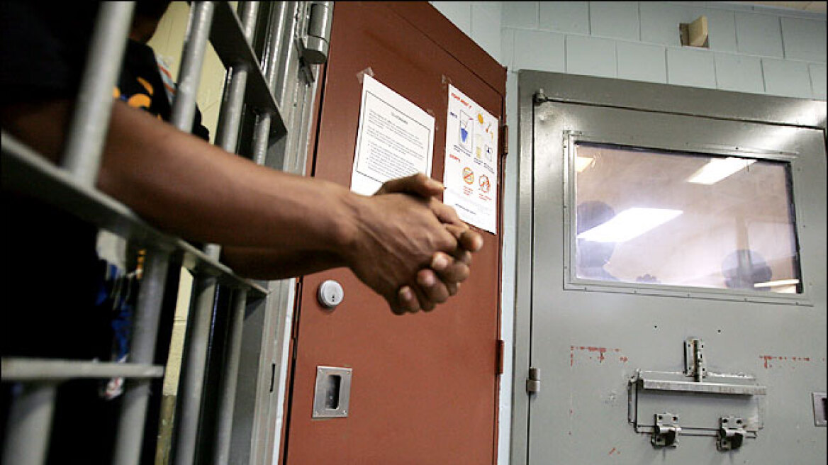 ΗΠΑ: Αποζημίωση 6,4 εκατ. δολάρια σε 59χρονο που πέρασε άδικα 23 χρόνια στη φυλακή