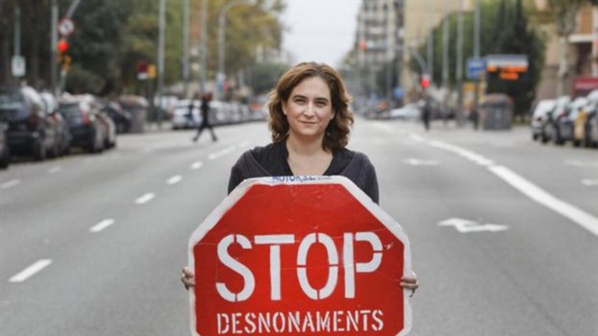 Αντα Κολάου: Η Ισπανίδα που μάχεται κατά των εξώσεων