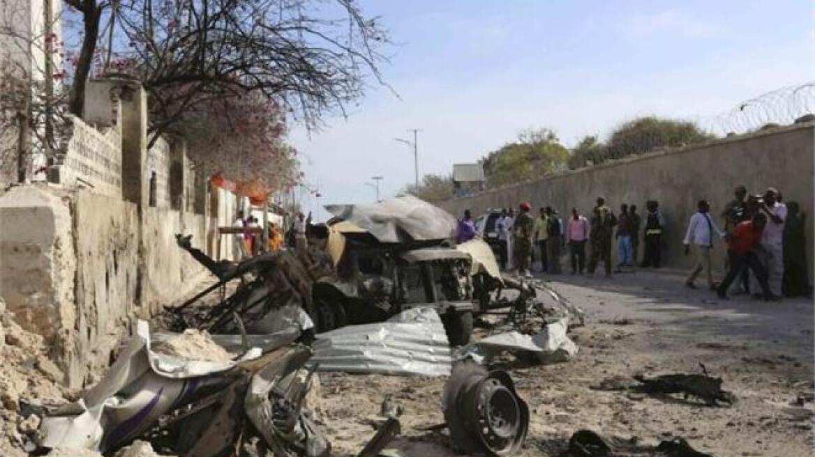 Σομαλία: Οκτώ νεκροί από έκρηξη παγιδευμένου αυτοκινήτου