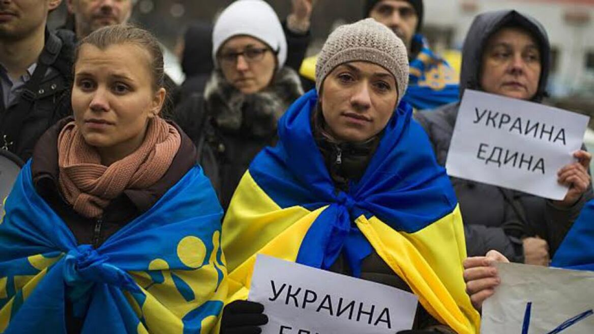 Ουκρανοί πολίτες ζήτησαν βοήθεια από τη διεθνή κοινότητα
