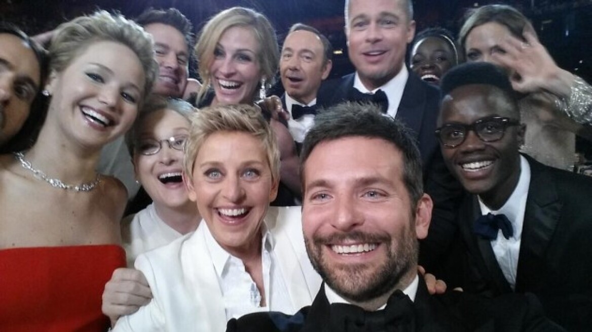 Όσκαρ 2014: Η selfie της Ελεν ντε Τζενέρις που «έσπασε» κάθε ρεκόρ στο Twitter 
