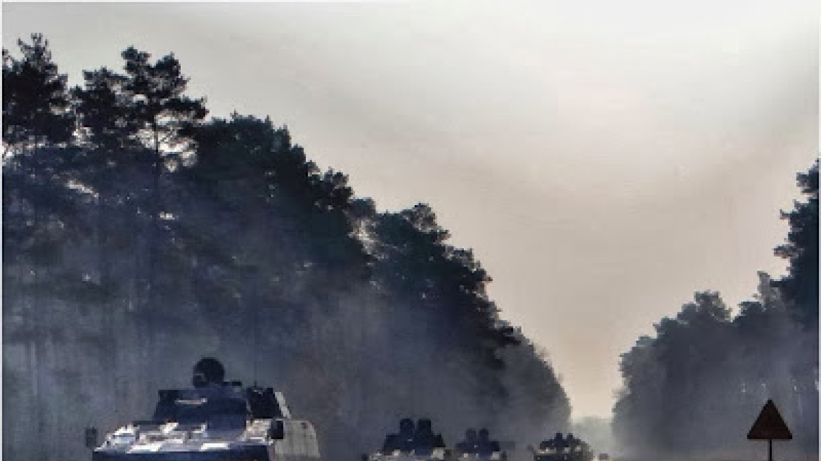 Πολωνικές δυνάμεις μετακινούνται στα σύνορα με την Ουκρανία 