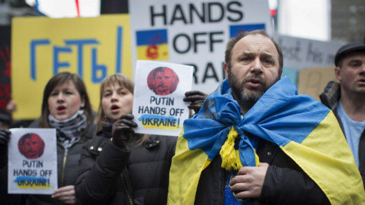 Η Λετονία παγώνει τα περιουσιακά στοιχεία Ουκρανών