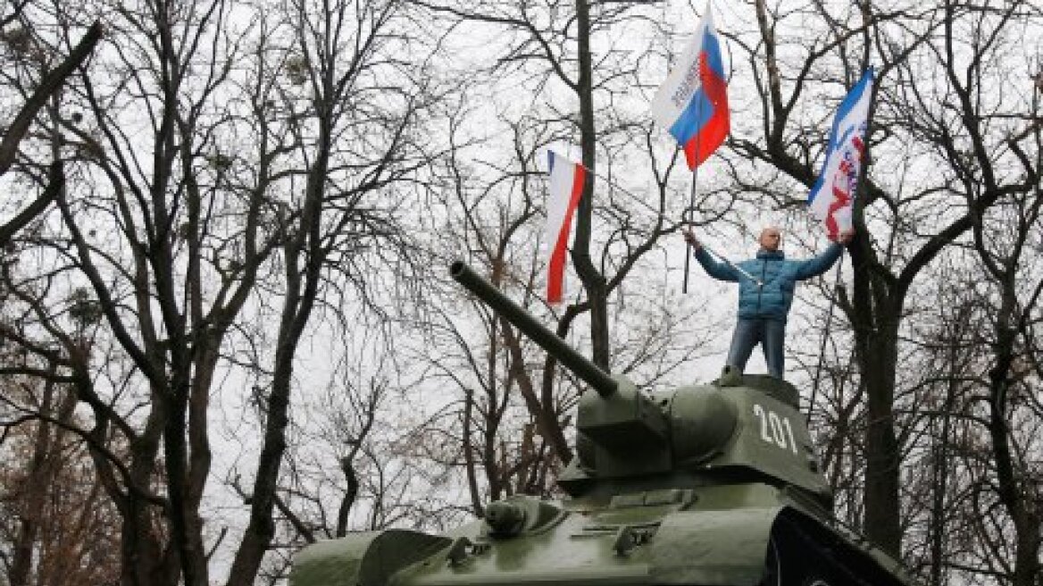 Θα κάνουμε δικό μας στρατό, λέει ο φιλορώσος πρωθυπουργός της Κριμαίας