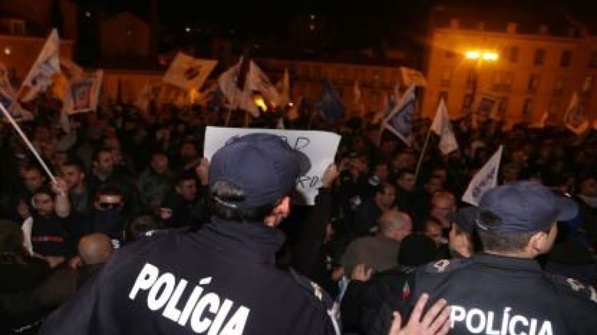 Πορτογαλία: Στο δρόμο τα σώματα ασφαλείας για τις περικοπές 