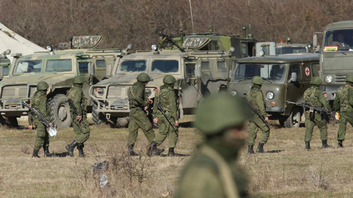 Απόβαση 30.000 Ρώσων στρατιωτών στην Κριμαία