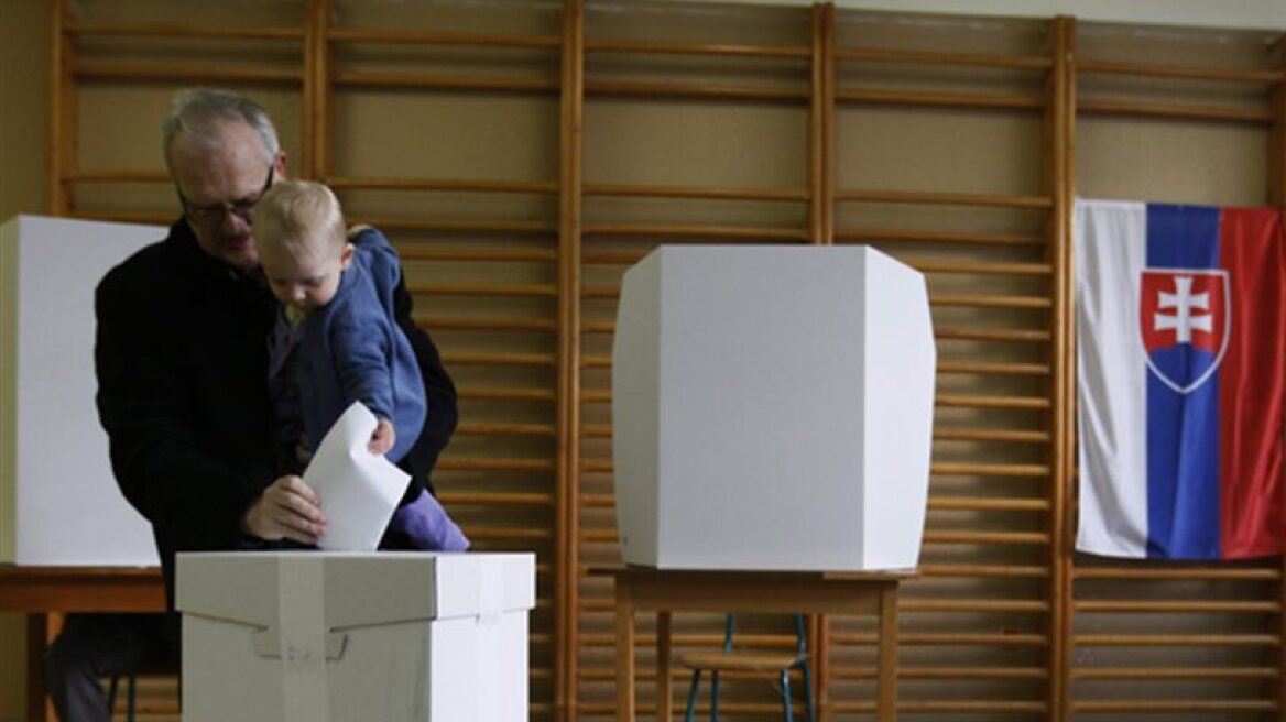 Σλοβακία: Σε εξέλιξη οι εκλογές για τον πρώτο γύρο των προεδρικών εκλογών