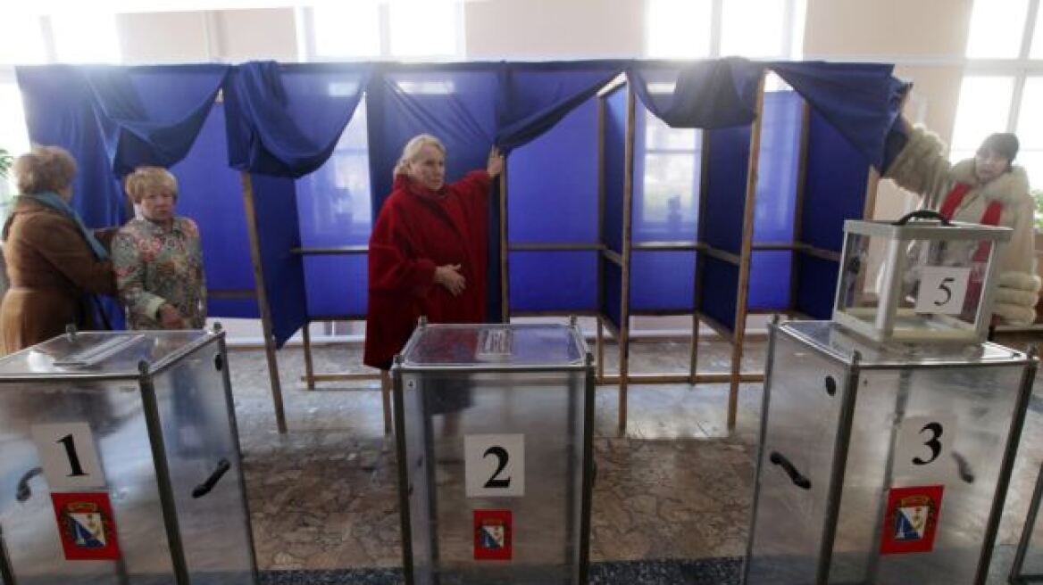 Ιστορική στιγμή το δημοψήφισμα, λέει ο πρωθυπουργός της Κριμαίας 
