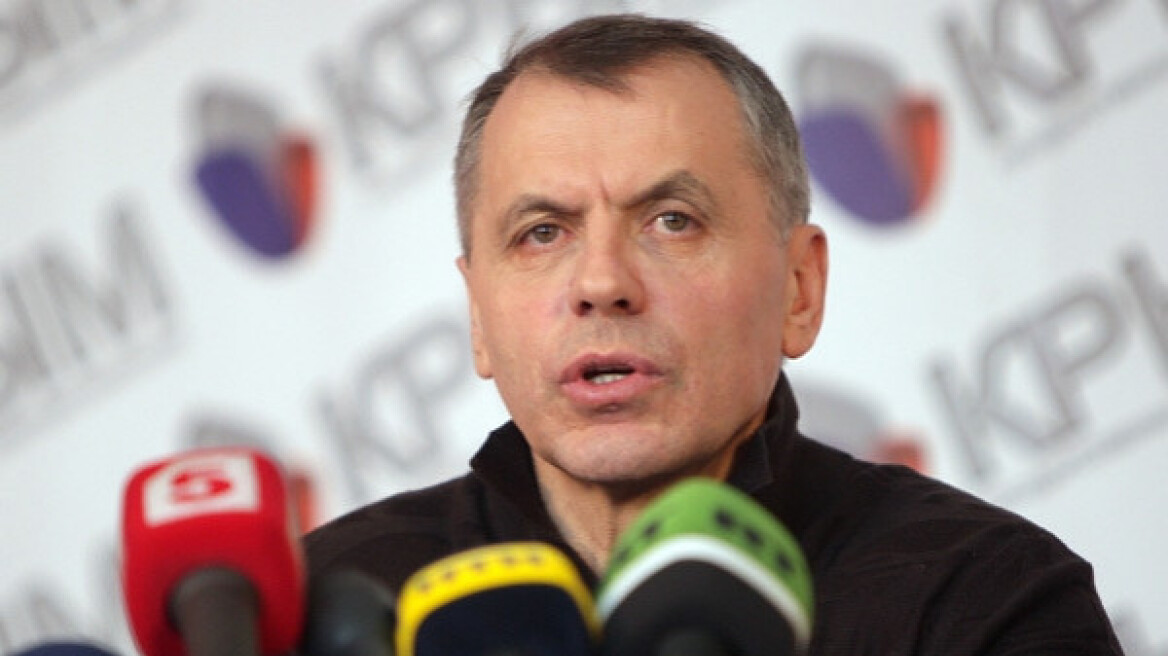 Οι κυρώσεις δεν σταματάνε την «πορεία» προς τη Μόσχα, δηλώνει εκπρόσωπος της Κριμαίας