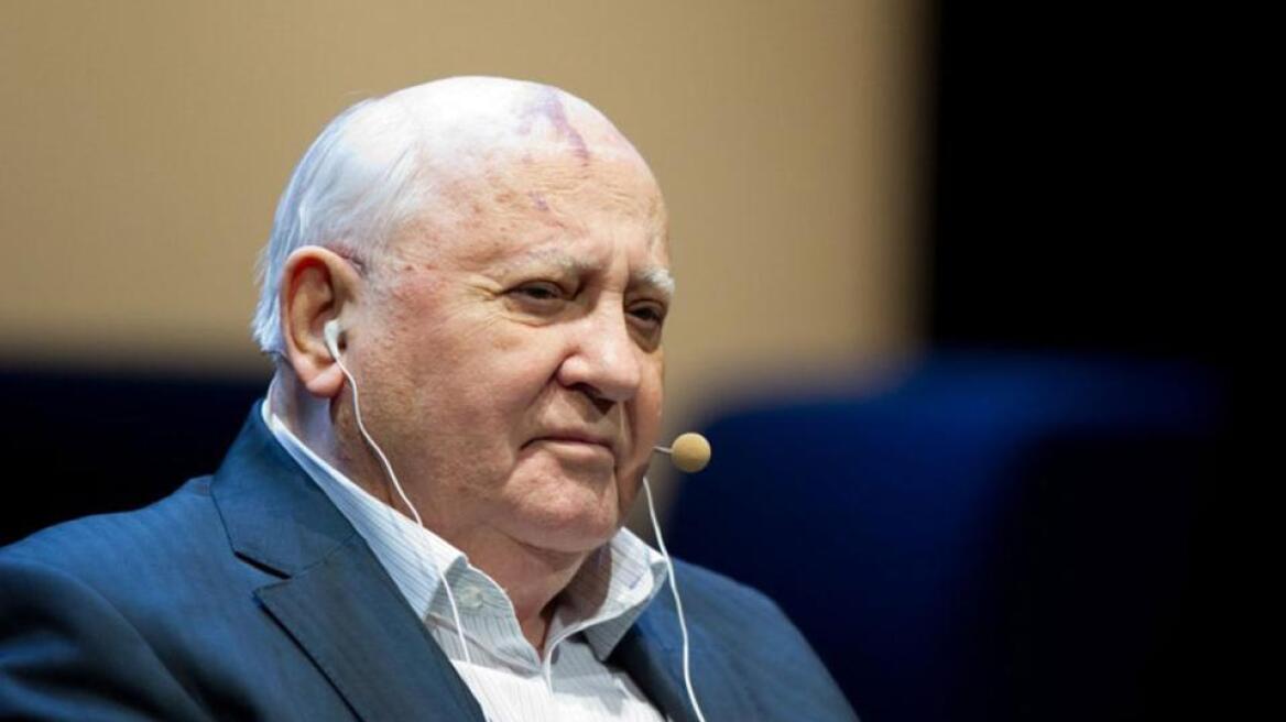 Xαιρετίζει το δημοψήφισμα στην Κριμαία o Γκορμπατσόφ
