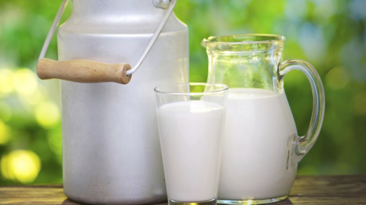 Το σχέδιο Τσαυτάρη για το γάλα: Τρία ράφια και ελληνική σήμανση
