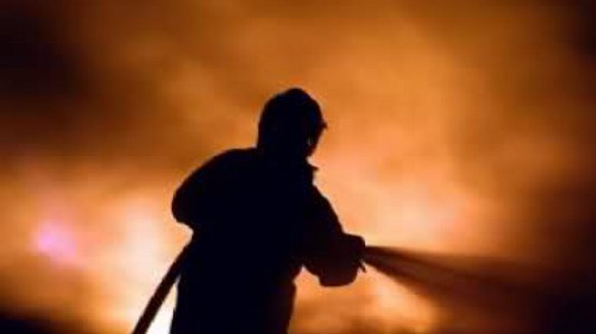 Γρεβενά: 60.000 ευρώ οι ζημίες από πυρκαγιά σε μονοκατοικία