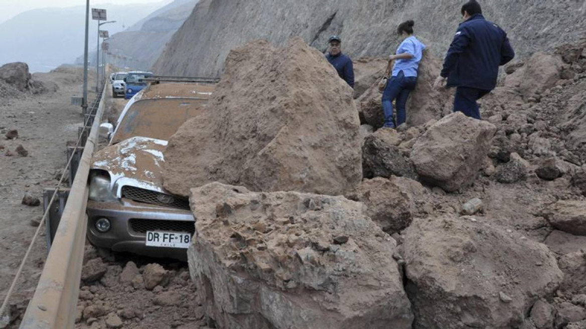 Εικόνες... αποκάλυψης από το σεισμό στη Χιλή 
