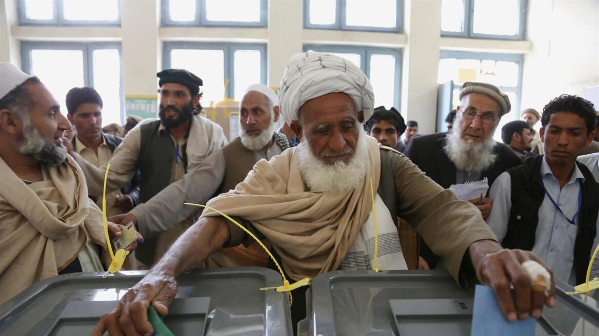 Αφγανιστάν: 162 γραπτές καταγγελίες για παρατυπίες στις εκλογές