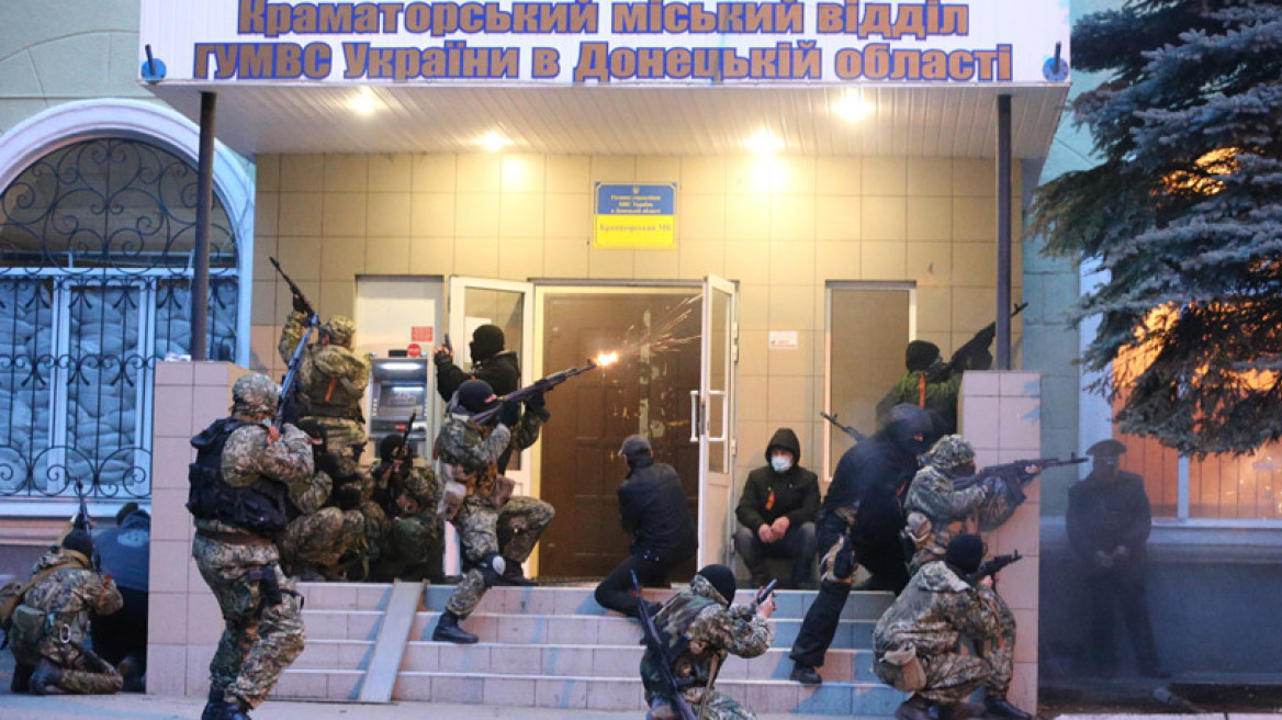 Ουκρανία: Επέμβαση ενόπλων δυνάμεων στα ανατολικά - Πληροφορίες για νεκρούς