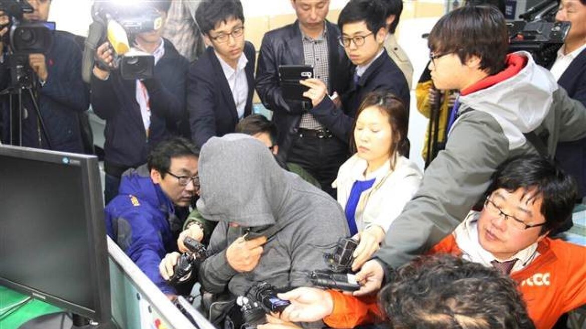 Ν. Κορέα: Ένταλμα σύλληψης για τον καπετάνιο του μοιραίου πλοίου