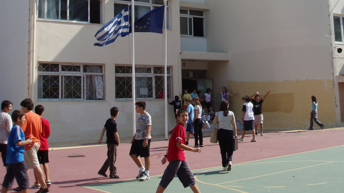 Κεδίκογλου: Όσοι καθηγητές δεν πάνε αύριο στα σχολεία, θα διωχθούν πειθαρχικά