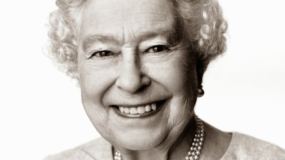 Britain: Portrait of Queen Elizabeth released to mark her 88th birthday