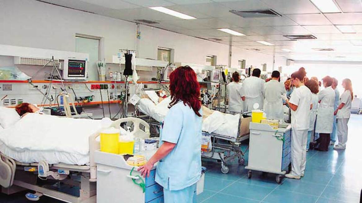 Υγειονομική κάλυψη σε 2,4 εκατ. ανασφάλιστους υπόσχεται ο Άδωνις