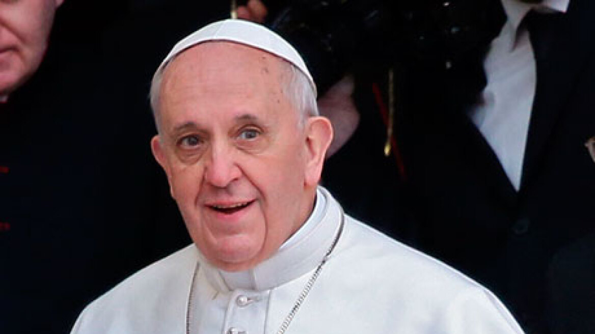 Πάπας Φραγκίσκος προς διαζευγμένη καθολική: «Μπορείς να κοινωνήσεις»