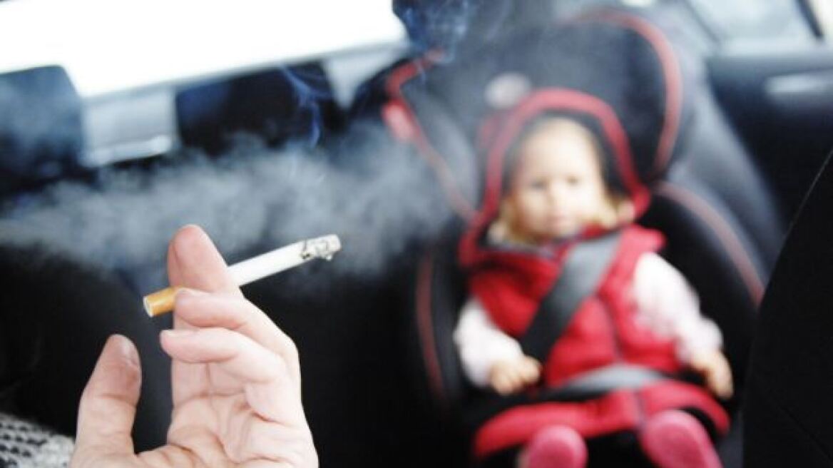 Αυστραλία: Τσιγάρο σε αυτοκίνητο με ανήλικα παιδιά; Bad idea..