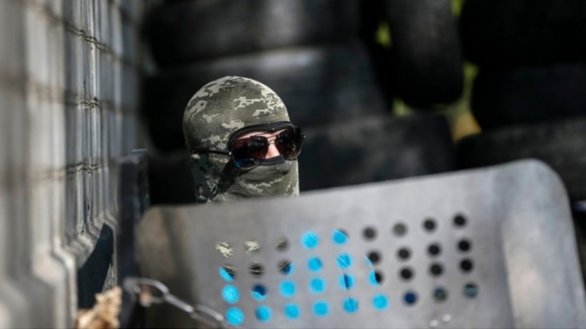 Ουκρανία: Αυτονομιστές κρατούν παρατηρητές του ΟΑΣΕ