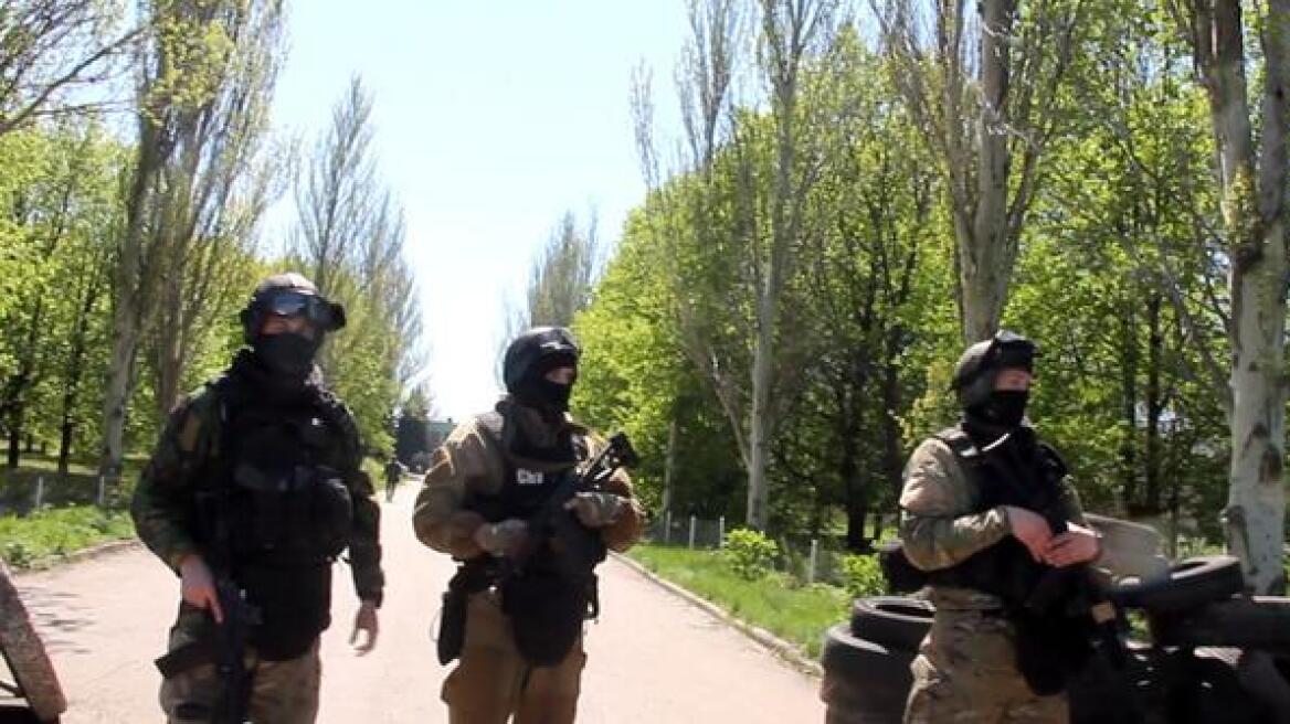 Σε αποκλεισμό του Σλαβιάνσκ προχωρά ο Ουκρανικός στρατός