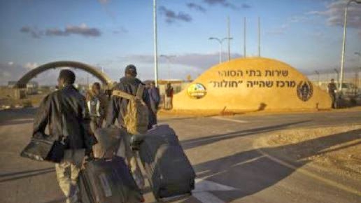 3.500 δολάρια δίνει το Ισραήλ σε παράνομους μετανάστες για να εγκαταλείψουν τη χώρα