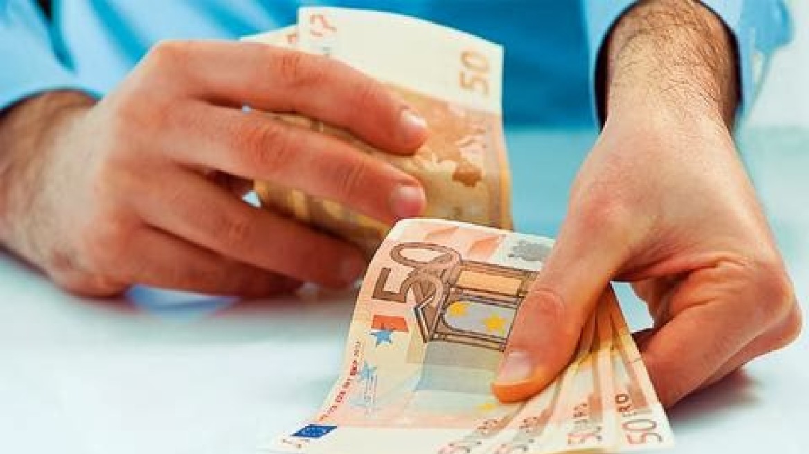 Στο στόχαστρο της Εισαγγελίας καταγγελίες για κύκλωμα που «υπόσχεται» δάνεια από Βουλγαρία και Ρουμανία
