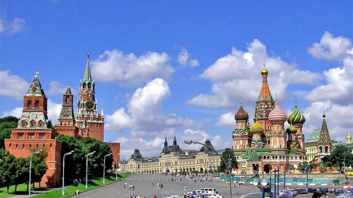 Μόσχα: Τα συνδικάτα επιστρέφουν στην Κόκκινη Πλατεία για την Πρωτομαγιά